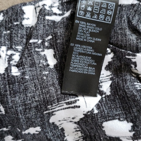 Short summer dress - Picture 5 of 5